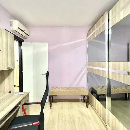 Apartment Sunny In